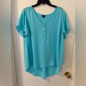 Women's Aqua Blue Torrid Button Lightweight and Flowy Blouse